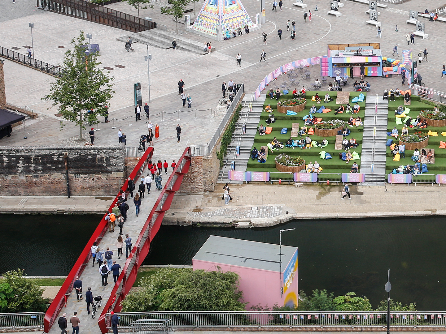 Esperance Bridge © John Sturrock