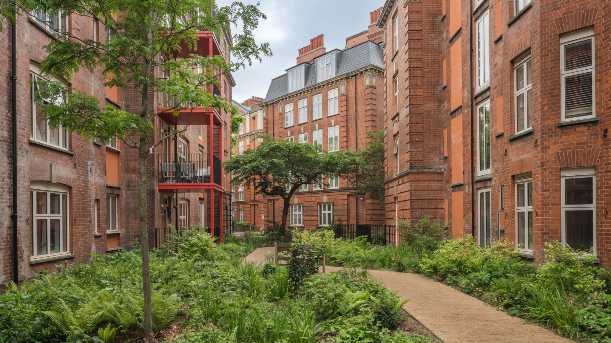 Public Housing Insights: Providing London with the housing its people, environment and the city itself deserves