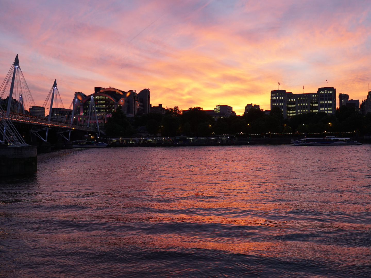 NLA Walking Tour: London at Night